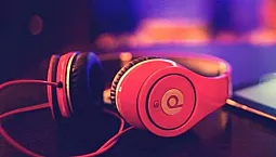 10 En İyi Gürültü Önleyici Kulaklık