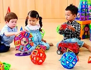 前 7 名磁性建築套裝品牌
