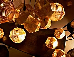 10 lampadari insoliti per la casa