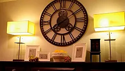 10 originálních nástěnných hodin