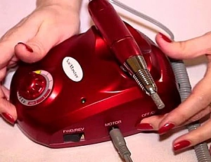 10 nejlepších přístrojů na manikúru z Aliexpress