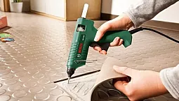 10 بہترین گلو گنز