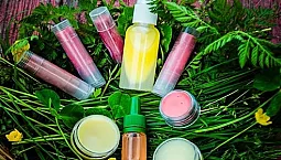 I 10 migliori marchi di cosmetici naturali