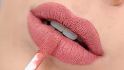 10 cele mai bune rujuri mate