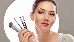 15 מברשות האיפור הטובות ביותר