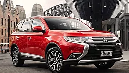 10 parimat õli Mitsubishi Outlanderile