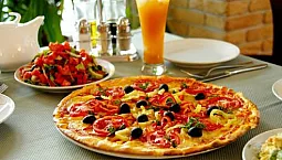 أفضل 10 مطاعم بيتزا في موسكو