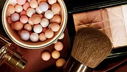 21 legjobb arcpúder