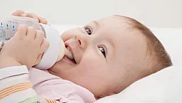 16 labākie piena maisījumi jaundzimušajiem