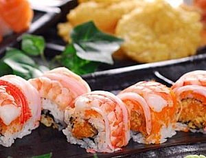 7 bästa sushi och rullleveranser i Kazan