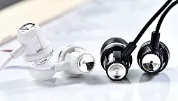 10 parimat Samsungi kõrvaklappi