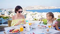 Cele mai bune 10 cafenele și restaurante din Gelendzhik