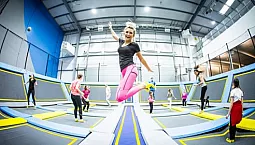 10 mejores centros de trampolín en Moscú