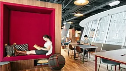 5 ruang kerja bersama terbaik di Moscow