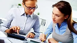 10 khóa học kế toán hàng đầu ở Moscow