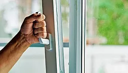 10 công ty cửa sổ nhựa tốt nhất ở Voronezh