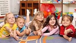 5 labākie privātie bērnudārzi Kazaņā