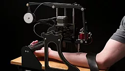 أفضل 10 آلات وشم