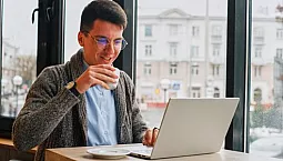 أفضل 10 أجهزة كمبيوتر محمولة صغيرة