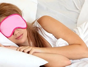 10 nejlepších masek na spaní