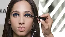 5 המסקרות הטובות ביותר של שאנל