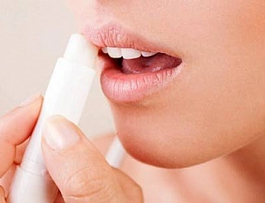 I 10 migliori balsami per labbra iherb