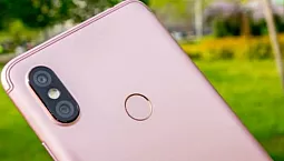 10 legjobb okostelefon jó kamerával 5000 rubel alatt