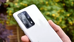 15,000 ルーブル以下で優れたカメラを搭載したスマートフォン ベスト 10