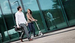 Τα 10 ελαφρύτερα ηλεκτρικά σκούτερ