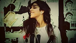 5つの最高のハイブリッドヘッドホン