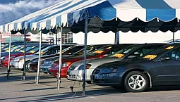 500 হাজার রুবেলের অধীনে 10টি সেরা ব্যবহৃত গাড়ি