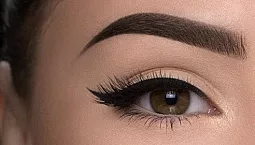 10 meilleurs salons de sourcils à Moscou
