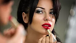 10 geriausių biudžetinių lūpų dažų