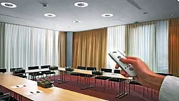 10个最好的电动窗帘杆