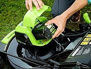 10 Best Battery Lawn Mowers