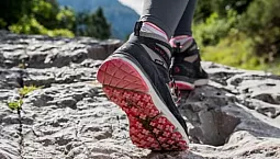 10 melhores sapatos femininos de caminhada