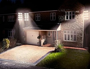 10 nejlepších venkovních reflektorů