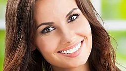 5 façons les plus sûres de blanchir vos dents