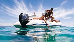 상위 10개 Yamaha 선외기 모터