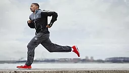 Top 10 teplákových souprav pro muže