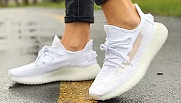 10 най-добри бели маратонки за жени от Adidas