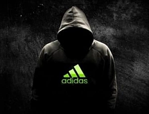 Adidase 5 parimat meeste dressirõivast