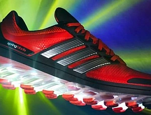 Adidase 10 parimat jooksujalatsi