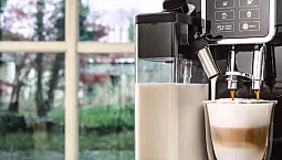 DeLonghi, Philips atau Krups - perbandingan mesin kopi cappuccinator terbaik 2021