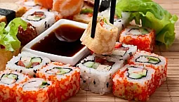 10 dịch vụ giao sushi và cuộn tốt nhất ở Tyumen