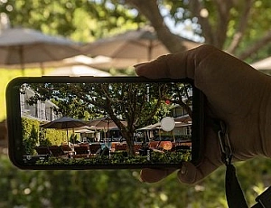 10 nejlepších telefonů s fotoaparátem s optickou stabilizací fotoaparátu v roce 2021