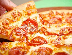 5 bästa pizzeriorna i Rostov-on-Don med hemleverans