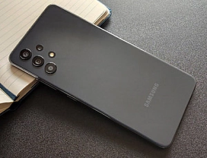 Vilken Samsung Galaxy är bättre - M12, A12 eller A32?