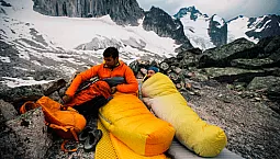 أفضل 10 أكياس نوم لفصل الشتاء