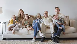 10 най-добри кожени дивани